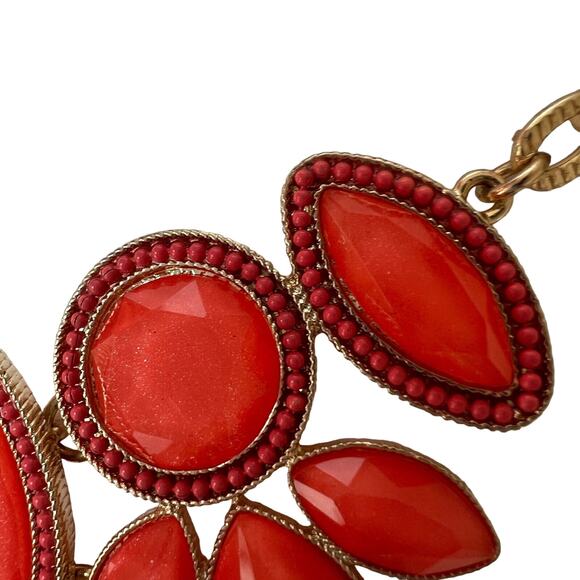 Francesca`s Collection Coral Gold Bib Necklace w/ Lobster Clasp - Picture 4 of 9